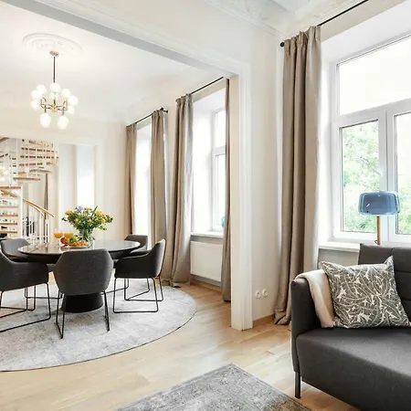 アパート #Stayhere - Authentic & Luxurious 2Bdr Heart Of Old Town *