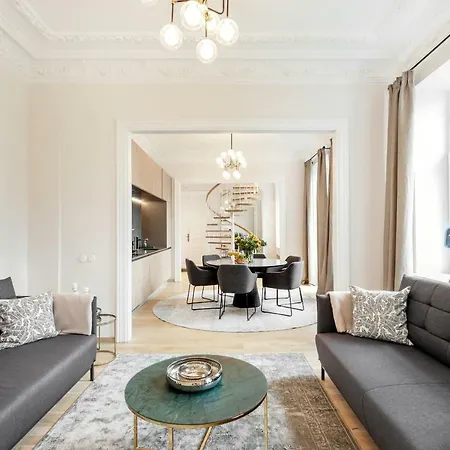 Apartment #Stayhere - Authentic & Luxurious 2Bdr Heart Of Old Town