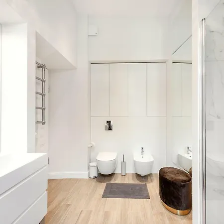 #Stayhere - Authentic & Luxurious 2Bdr Heart Of Old Town Vilnius