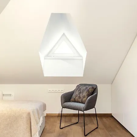 #Stayhere - Authentic & Luxurious 2Bdr Heart Of Old Town Vilnius