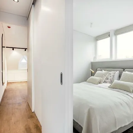 #Stayhere - Authentic & Luxurious 2Bdr Heart Of Old Town Apartment Vilnius